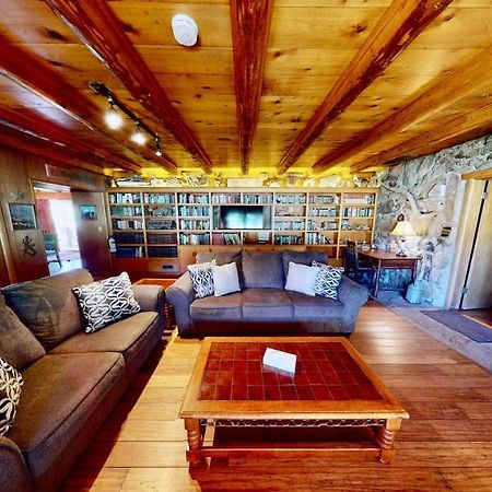 モアブ Pack Creek ~ Ranch Houseヴィラ エクステリア 写真